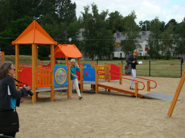Lotnisko ma nowy plac zabaw.