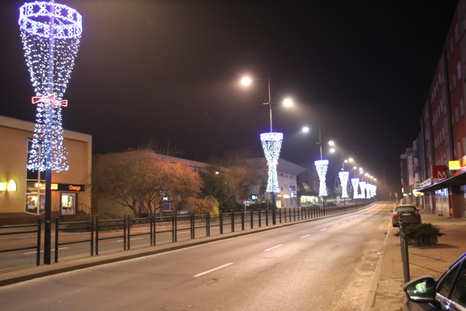 Świąteczny Stargard nocą