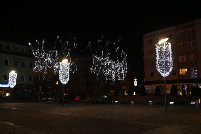 Świąteczny Stargard nocą