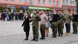 VI edycja Stargardzkiego Poloneza Maturzystów.