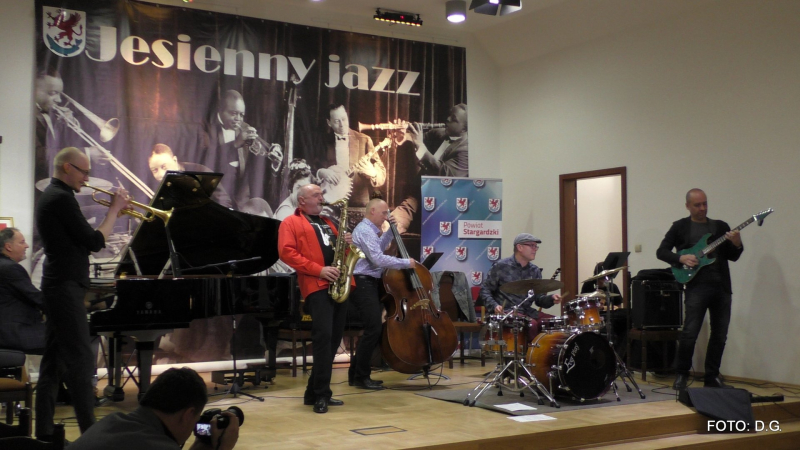 V JESIENNY JAZZ - Galeria.