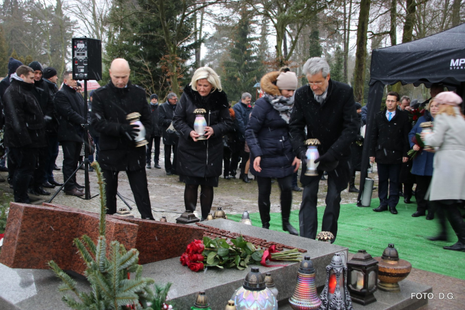 Pierwsza rocznica śmierci Prezydenta Sławomira Pajora - Galeria.