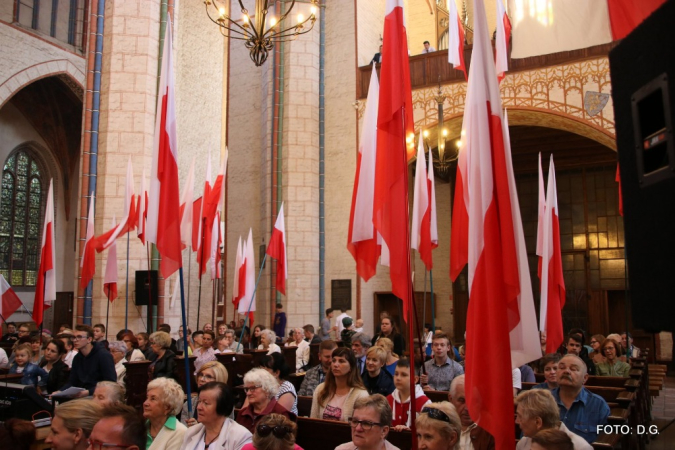 Wieczornica DAR WOLNOŚCI - FOTORELACJA