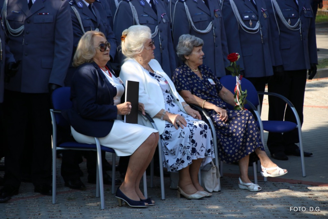 Posadzenie "Dębu pamięci"- FOTORELACJA