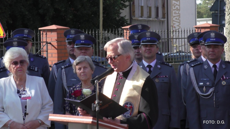 Posadzenie "Dębu pamięci"- FOTORELACJA