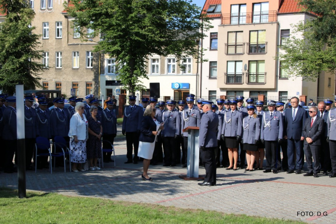 Posadzenie "Dębu pamięci"- FOTORELACJA