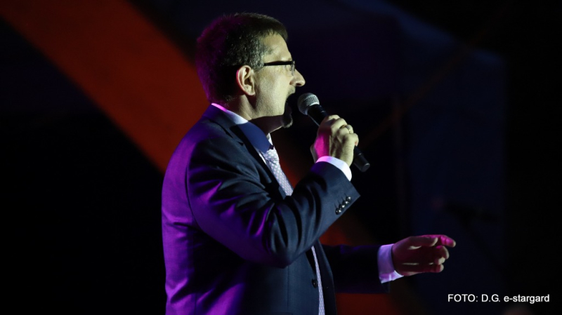 PAROLE, PAROLE, czyli WIECZÓR PIOSENKI FRANCUSKIEJ - GALERIA