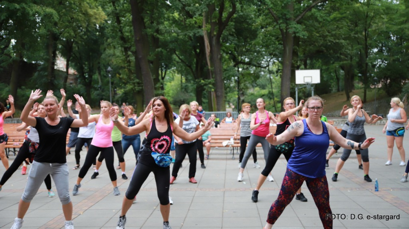 Zumba w Parku Chrobrego - GALERIA