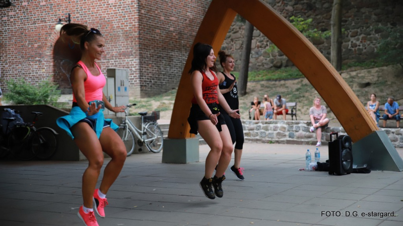 Zumba w Parku Chrobrego - GALERIA