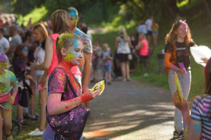 Festiwal baniek mydlanych i kolorów. GALERIA