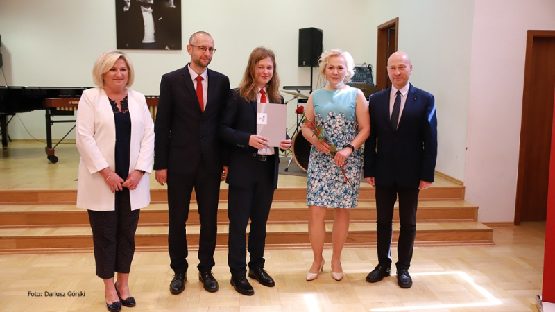 Prezydent nagrodził najlepszych uczniów. GALERIA