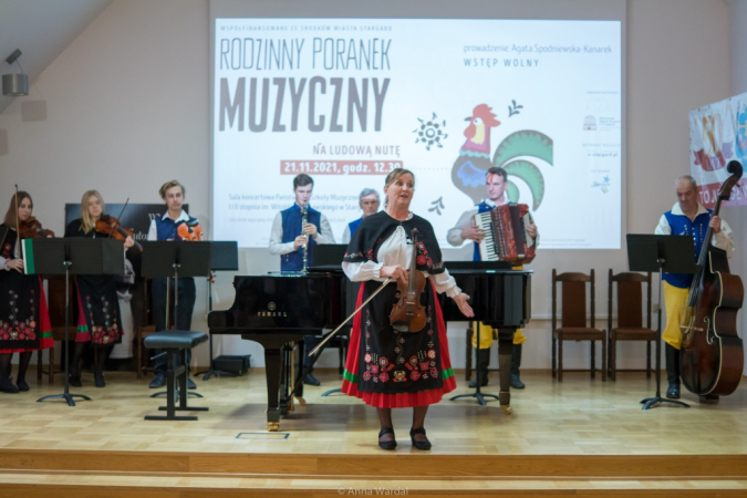 Rodzinny Poranek Muzyczny - Na ludową nutę. GALERIA