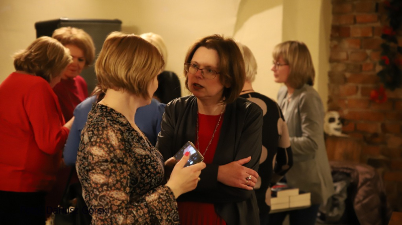 Diana Brzezińska w Książnicy Stargardzkiej. Fotorelacja