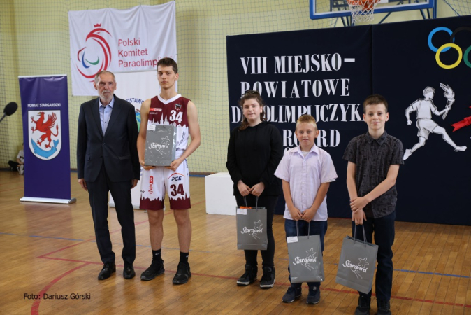 VIII MIEJSKO-POWIATOWE DNI OLIMPIJCZYKA. Galeria