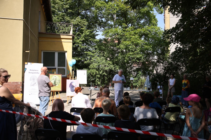 Od oleju skalnego do błękitnego paliwa. FOTORELACJA