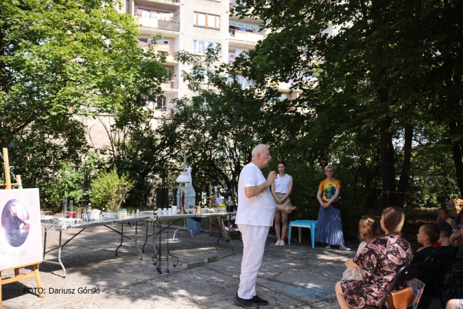 Od oleju skalnego do błękitnego paliwa. FOTORELACJA