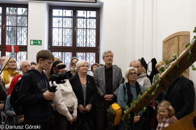 Wernisaż w MAH: w kolorze zielonym MIĘDZY LASEM A OGRODEM. Galeria