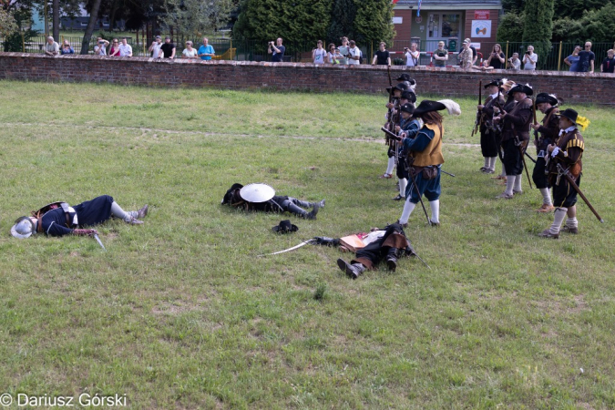 V FESTYN HISTORYCZNY "W KRAINIE GRYFA" - dzień pierwszy. Fotorelacja