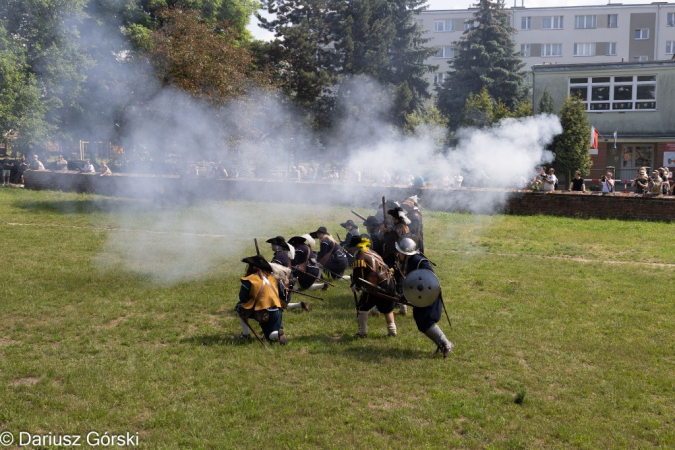 V FESTYN HISTORYCZNY "W KRAINIE GRYFA" - dzień pierwszy. Fotorelacja