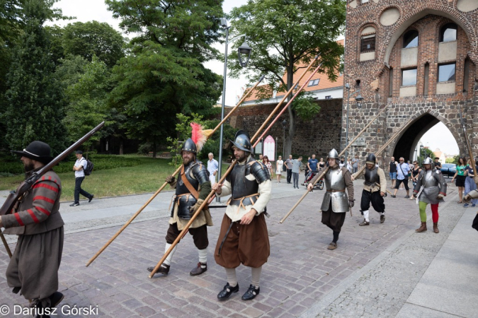 V FESTYN HISTORYCZNY "W KRAINIE GRYFA" - dzień drugi. Fotorelacja
