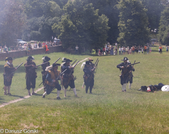 V FESTYN HISTORYCZNY "W KRAINIE GRYFA" - dzień drugi. Fotorelacja