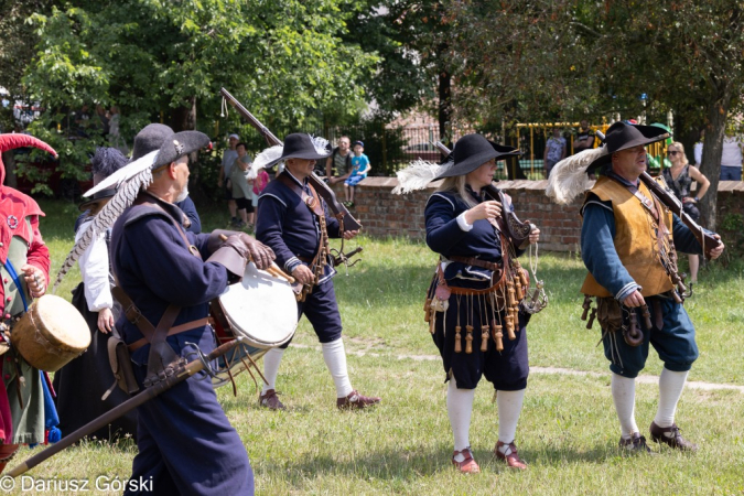 V FESTYN HISTORYCZNY "W KRAINIE GRYFA" - dzień drugi. Fotorelacja