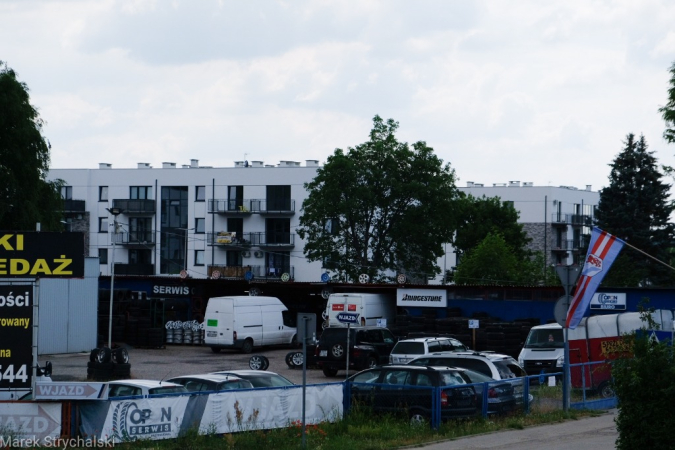 Dni Stargardu: czerwony autobus ulicami miasta mknie. Fotorelacja