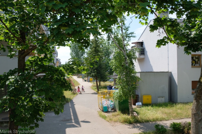 Dni Stargardu: czerwony autobus ulicami miasta mknie. Fotorelacja