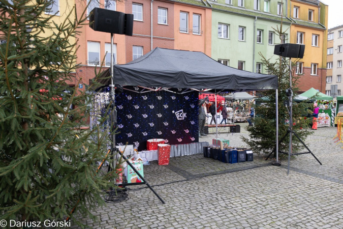 Jarmark Świąteczny pod Szczęśliwą Gwiazdą. Fotorelacja