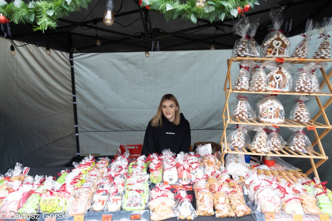 Jarmark Świąteczny pod Szczęśliwą Gwiazdą. Fotorelacja