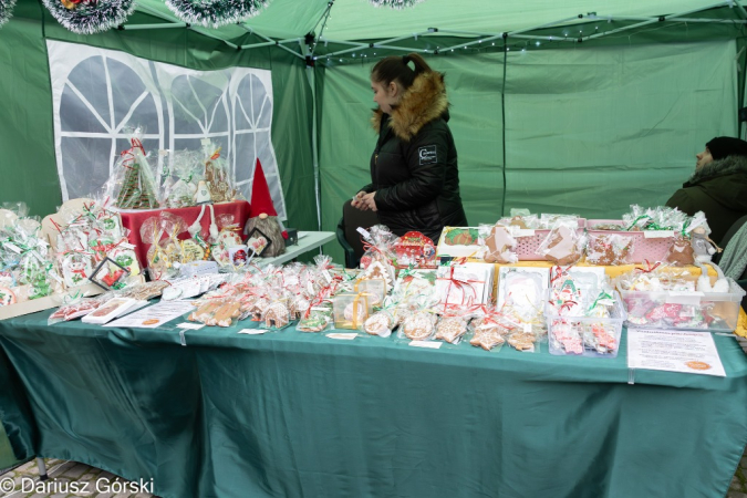 Jarmark Świąteczny pod Szczęśliwą Gwiazdą. Fotorelacja