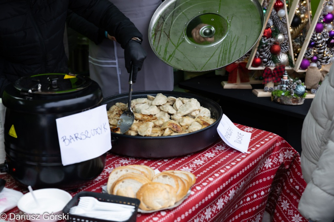 Jarmark Świąteczny pod Szczęśliwą Gwiazdą. Fotorelacja