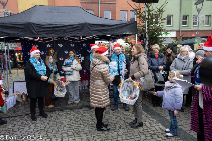 Jarmark Świąteczny pod Szczęśliwą Gwiazdą. Fotorelacja