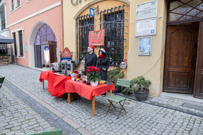 Jarmark Świąteczny pod Szczęśliwą Gwiazdą. Fotorelacja