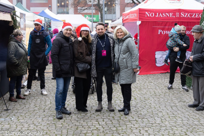 Jarmark Świąteczny pod Szczęśliwą Gwiazdą. Fotorelacja