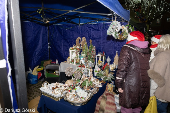 Jarmark Świąteczny pod Szczęśliwą Gwiazdą. Fotorelacja