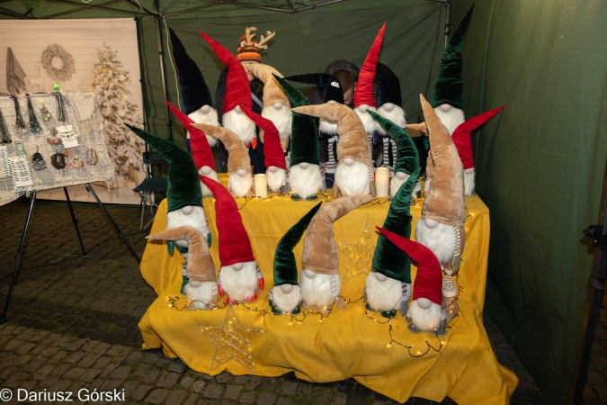 Jarmark Świąteczny pod Szczęśliwą Gwiazdą. Fotorelacja