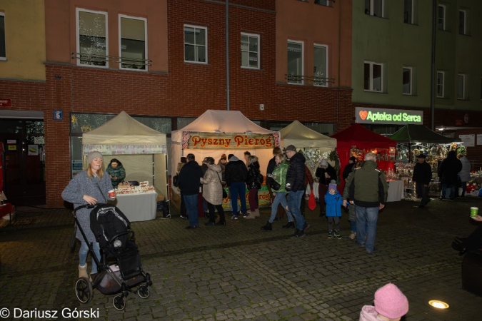 Jarmark Świąteczny pod Szczęśliwą Gwiazdą. Fotorelacja