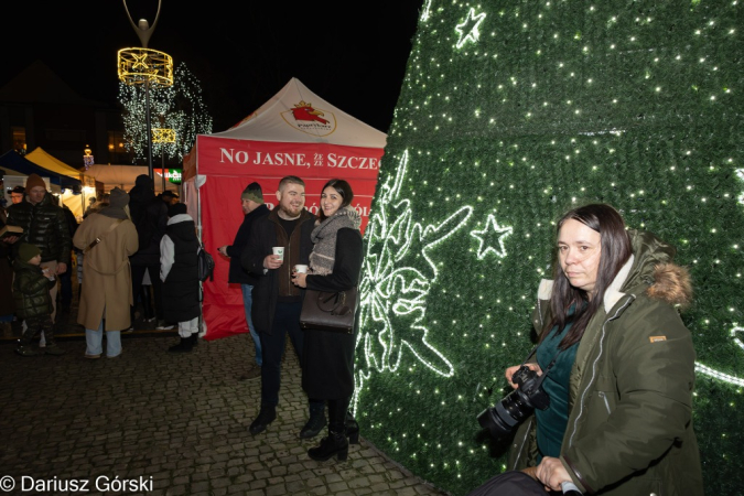 Jarmark Świąteczny pod Szczęśliwą Gwiazdą. Fotorelacja