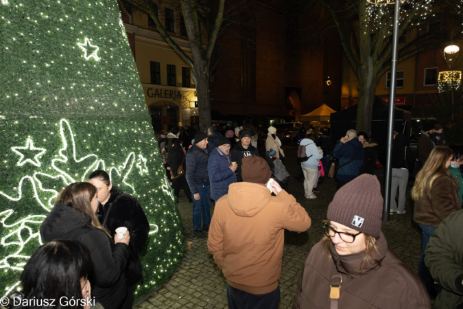 Jarmark Świąteczny pod Szczęśliwą Gwiazdą. Fotorelacja