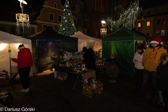 Jarmark Świąteczny pod Szczęśliwą Gwiazdą. Fotorelacja