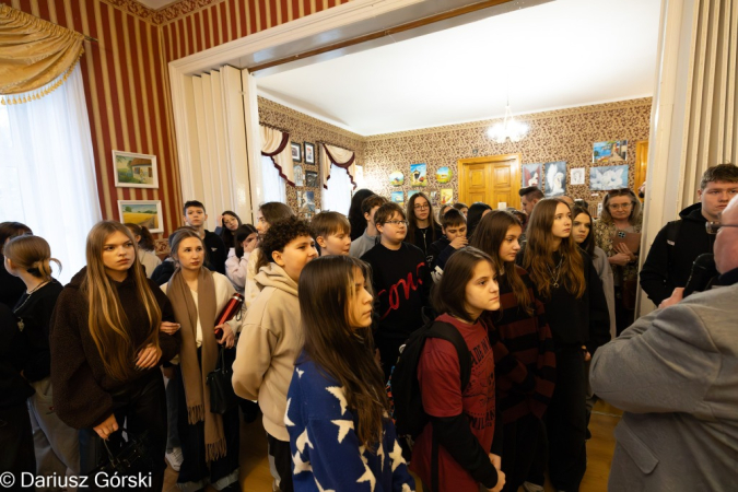 Artyści z grupy Malachit na spotkaniu z młodzieżą szkolną. Fotorelacja