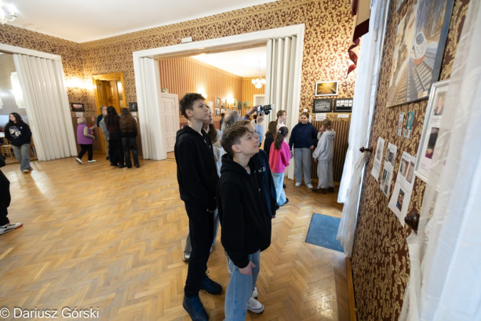 Artyści z grupy Malachit na spotkaniu z młodzieżą szkolną. Fotorelacja