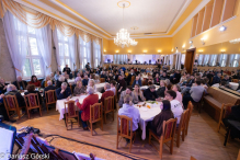 Malachit ozdobił ściany Kolejarza. Fotorelacja