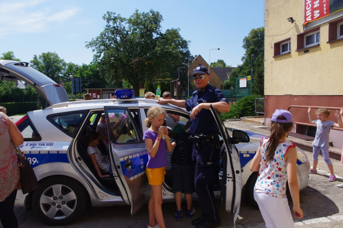 Policjanci na prelekcji w OSiR