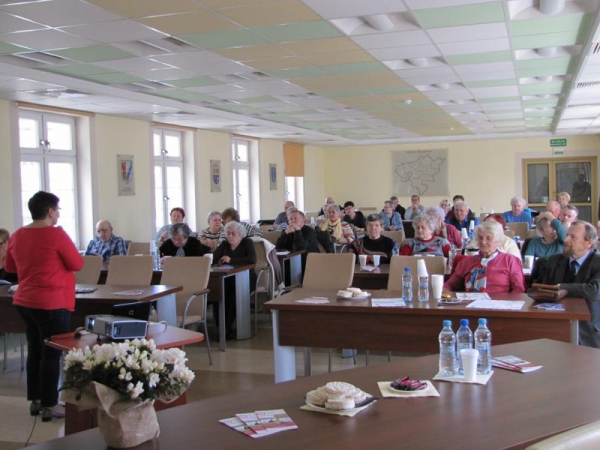 AKTYWNOŚĆ FIZYCZNA DIABETYKÓW W TEORII I PRAKTYCE