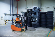 Bridgestone coraz większy