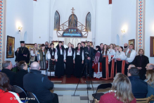 V PRZEGLĄD PIEŚNI LITURGICZNEJ I PARALITURGICZNEJ