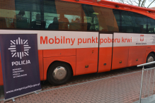 Polała się krew ?spoKREWnionych służbą"