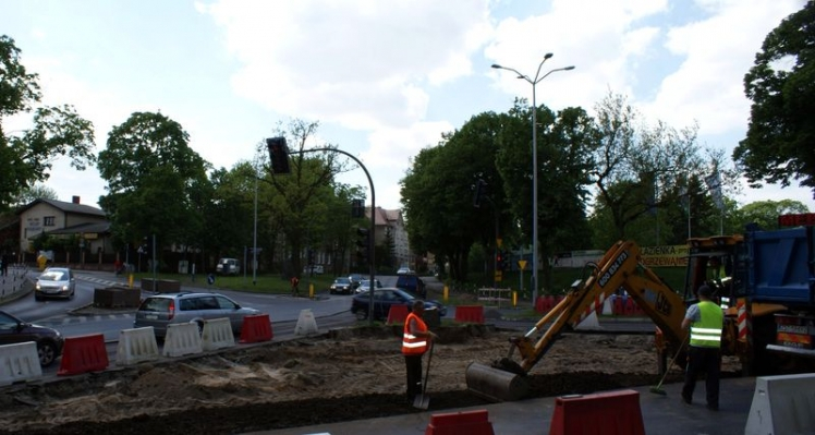 Ruszyło rondo Bema-Różana-Spokojna